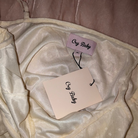 White Silk vintage inspired CryBaby bodysuit - Picture 3 of 3